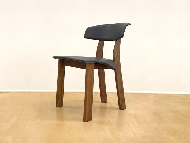 Cassina（カッシーナ） 560 BACK-WING（バックウィング ）チェア 