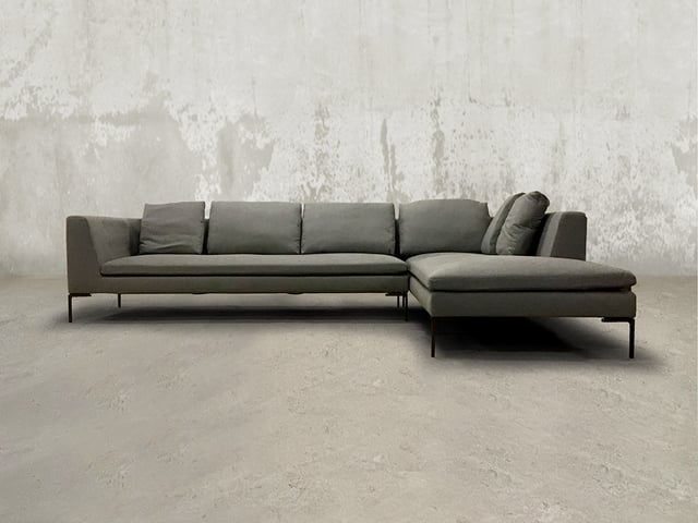 B&B Italia（B&B イタリア）Charles sofa | Nakatsu Kagu