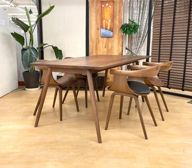 テーブル｜Nakatsu Kagu