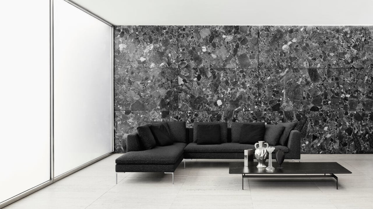 B&B Italia（B&B イタリア）Charles sofa | Nakatsu Kagu